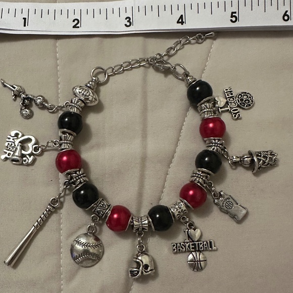 Handmade – NWOT – Sterling silver plated charm bracelet. Red/black beads sporty. - Picture 16 of 16